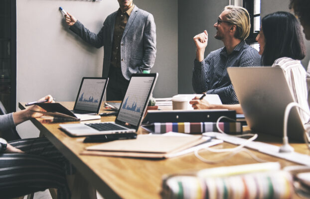 Streamlining Business Setup in Oman: Benefits for Choosing Bondoni
