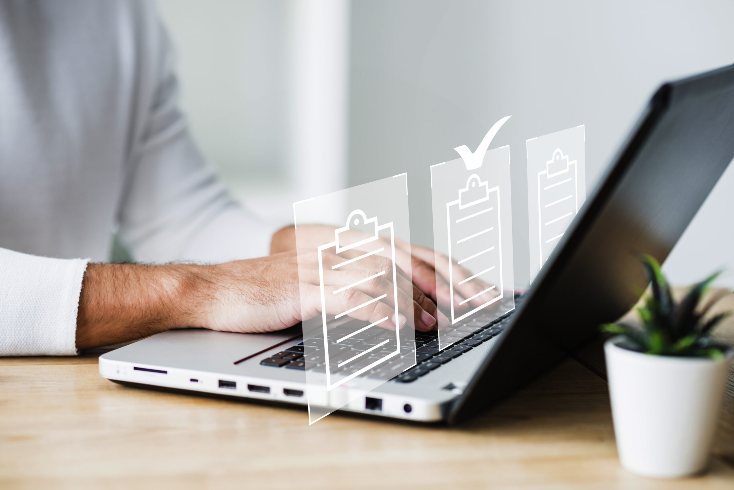 Document Renewal in Oman Guide: How to Renew Documents​ Step-by-Step